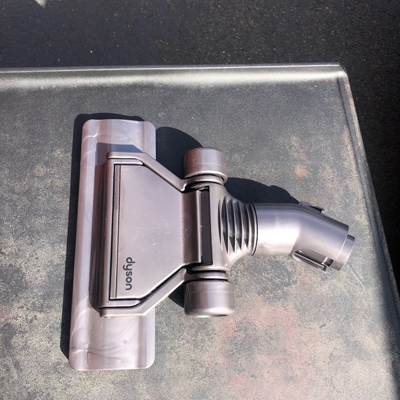 Dyson Gray Flat Out Hard Floor Head Replacement Part - Picture 7 of 11